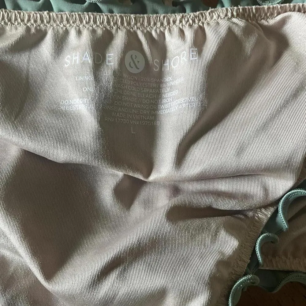 Shade & Shore Cheeky Ruffle Bikini Bottoms L